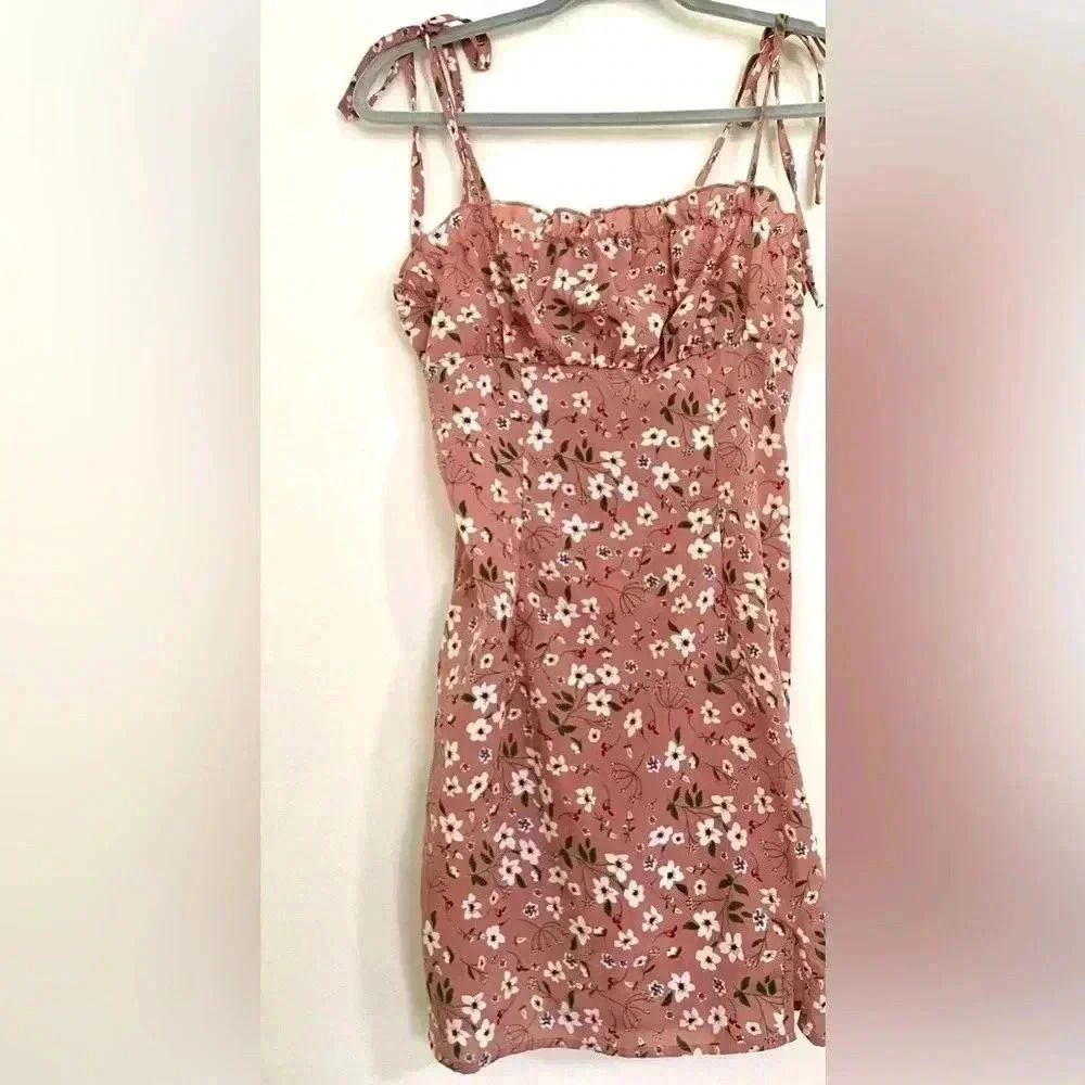 Zaful floral dress - Picture 2 of 6